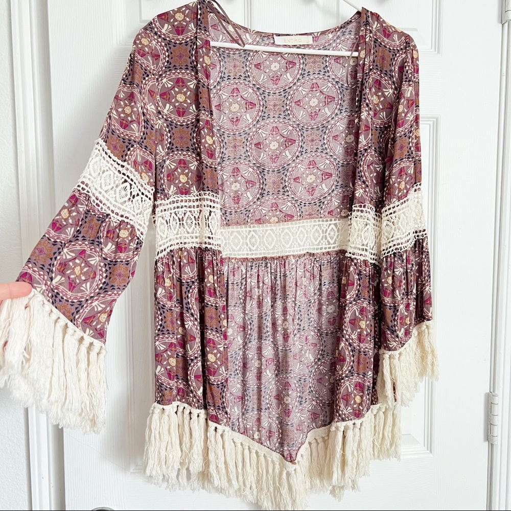 Entro | Boho Style Crochet Trim Kassel Kimono